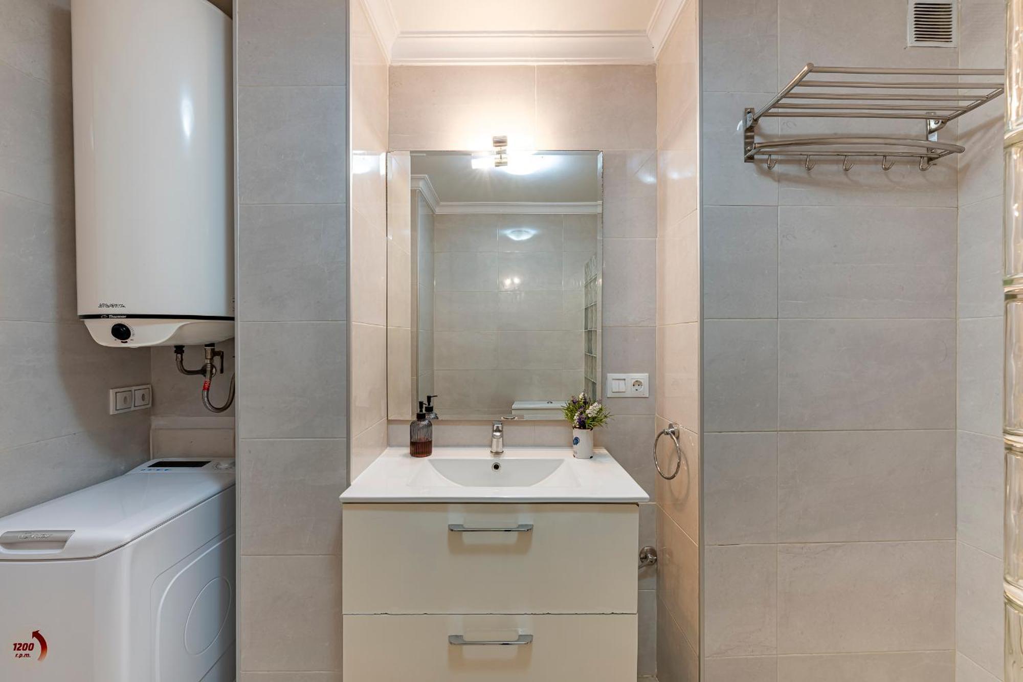 Fancy 2br In Golden Mile Close To The *