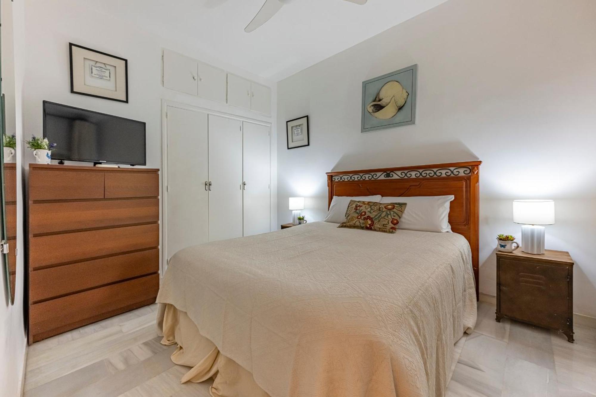 Fancy 2br In Golden Mile Close To The